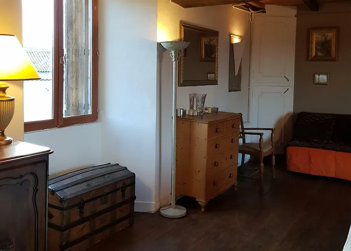 Le Vieux Couvent بيت للعطل