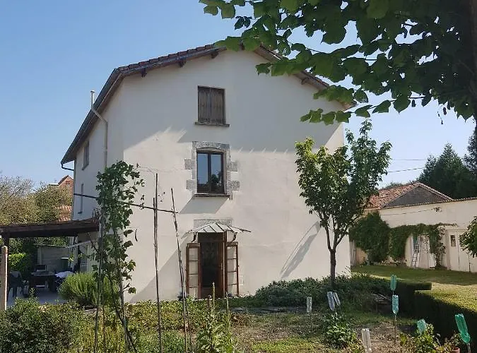 Le Vieux Couvent بيت للعطل